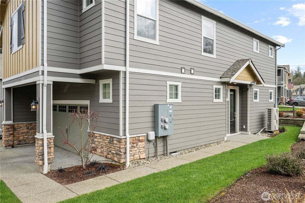 Photo of 22401 N Alcazar Avenue, Arlington, WA 98223 (MLS # 2554957)