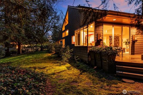 621 Bellevue Way SE, Bellevue, WA 98004 - MLS#: 2360895