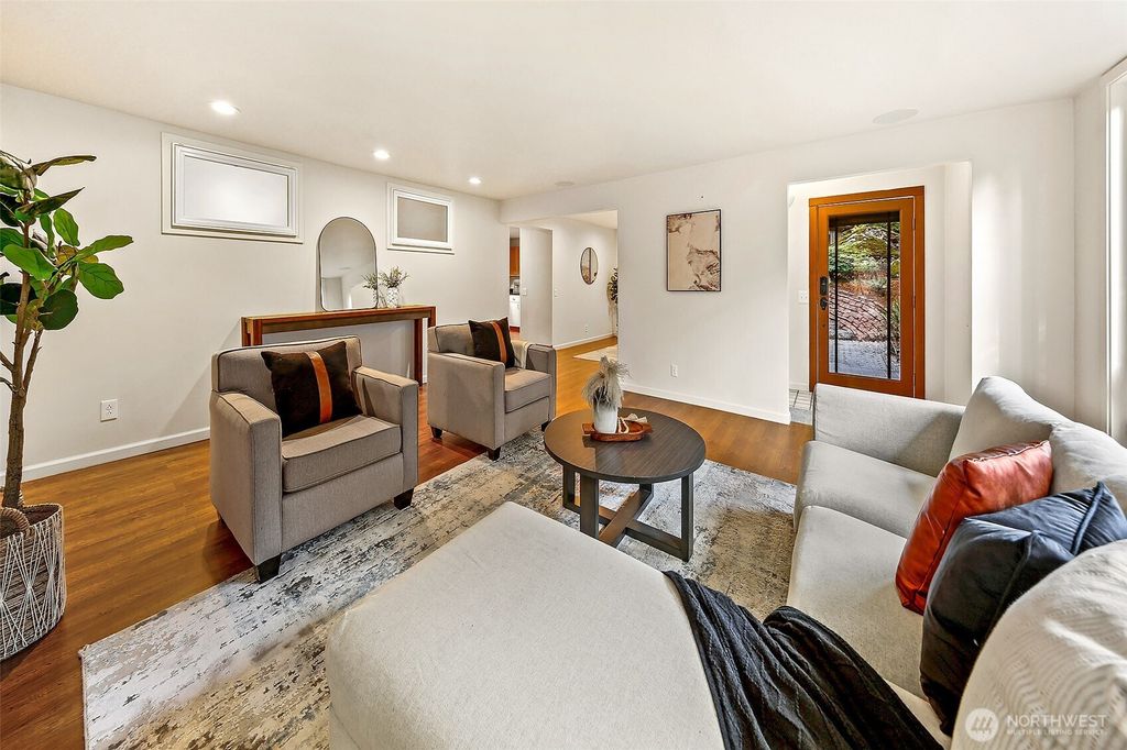 Photo of 18527 Butternut Road, Lynnwood, WA 98037 (MLS # 2378797)