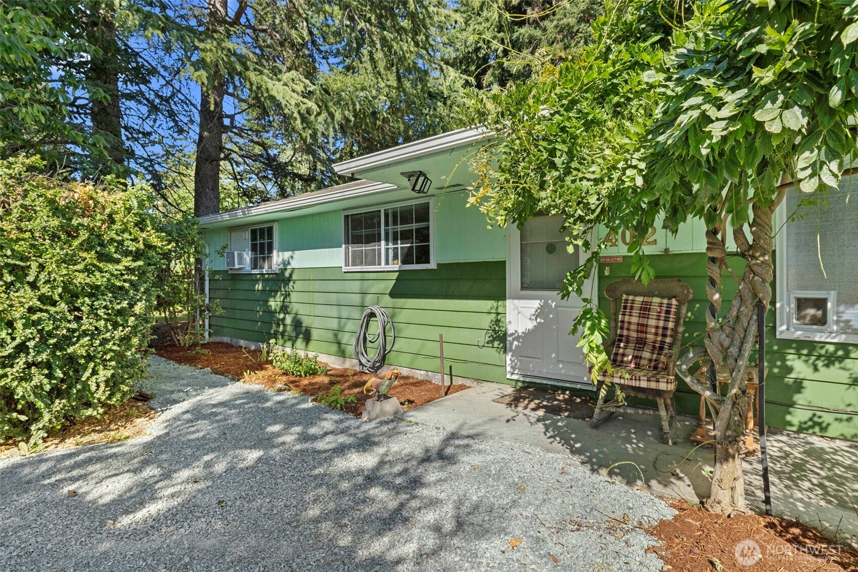 402 S Gardner Road