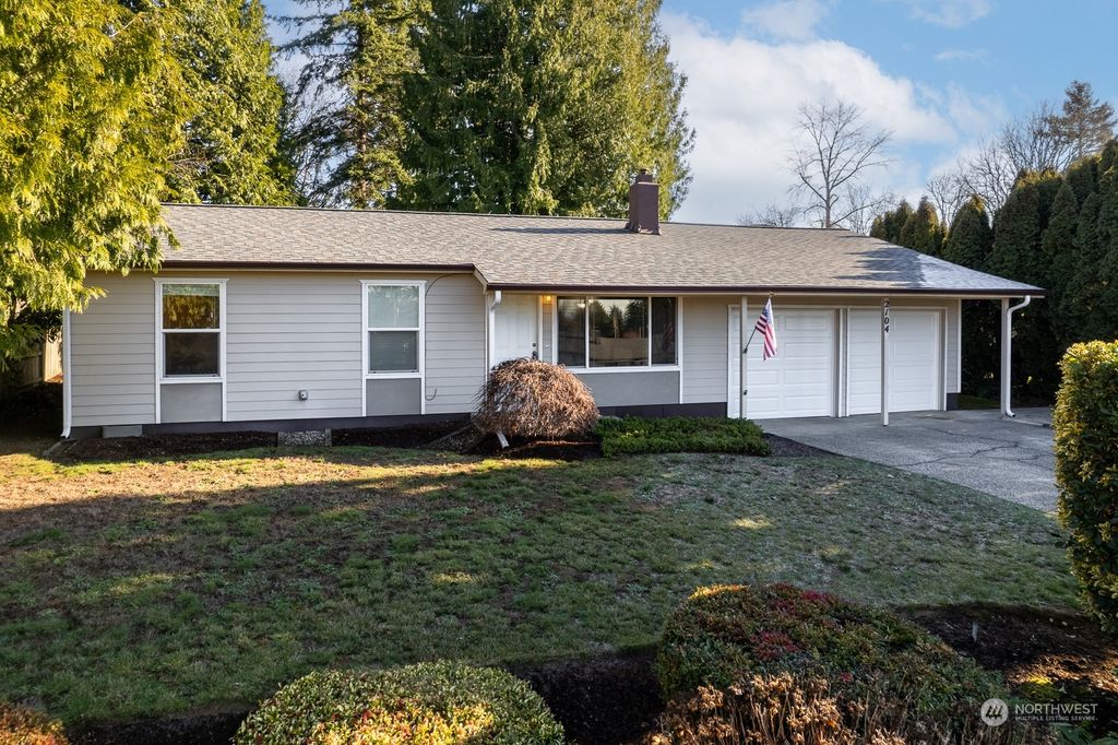 Photo of 2104 16th Avenue, Milton, WA 98354 (MLS # 2322027)