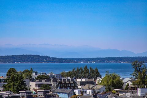 5813 SW Horton Street Seattle WA 98116