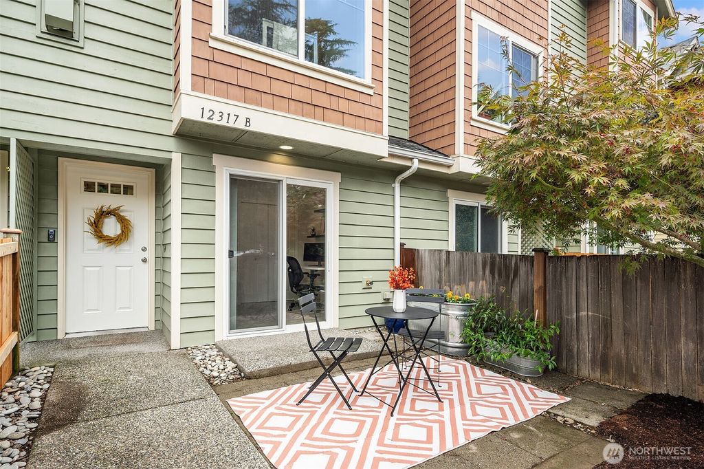 Photo of 12317 10th Place NE #B, Seattle, WA 98125 (MLS # 2439526)