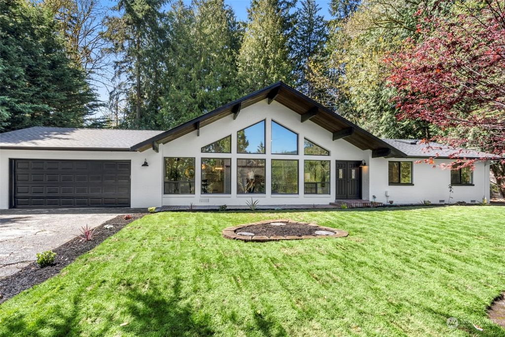 Photo of 12713 184th Avenue SE, Renton, WA 98059 (MLS # 2128819)