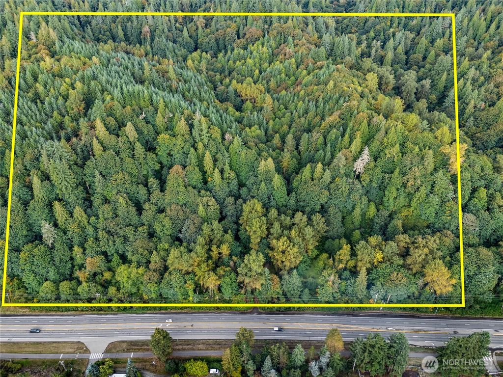 Photo of 17311 SE Renton-Maple Valley Road Rd, Renton, WA 98058 (MLS # 2440141)