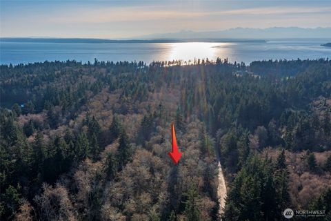 Photo of 0 Ewing, Clinton, WA 98236 (MLS # 2489766)