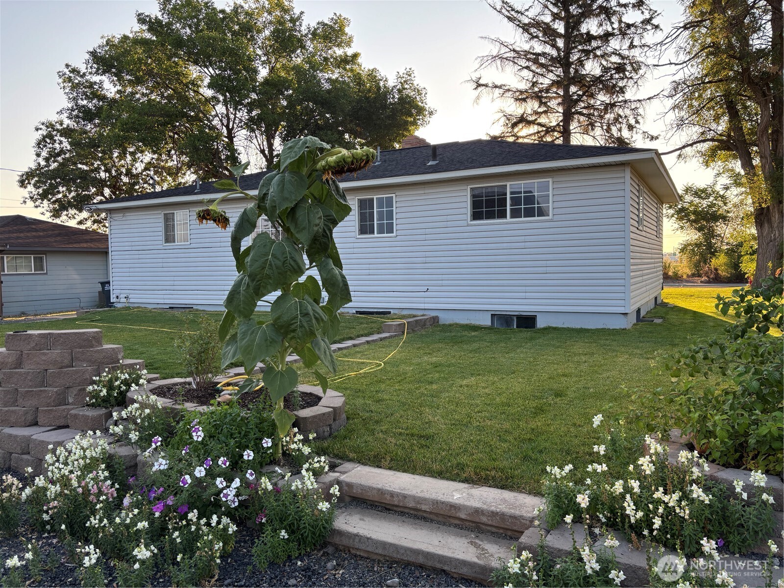 1534 N Buell Drive