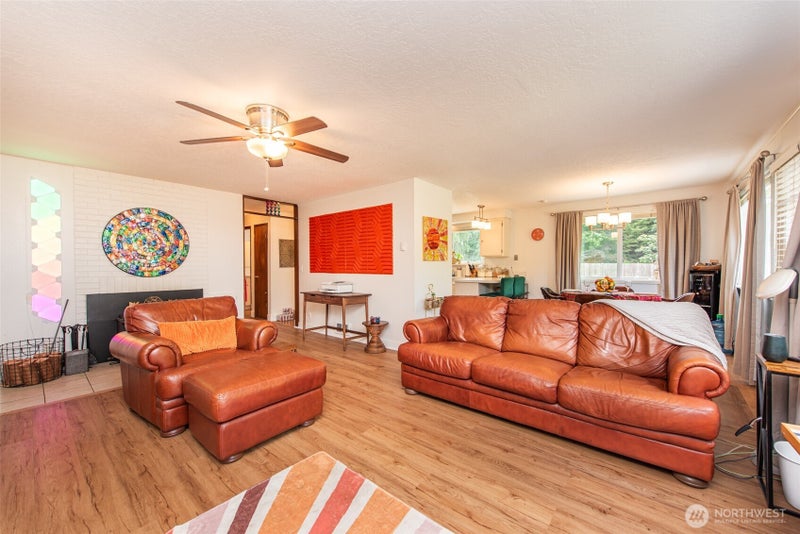 1201 Thornton Drive
