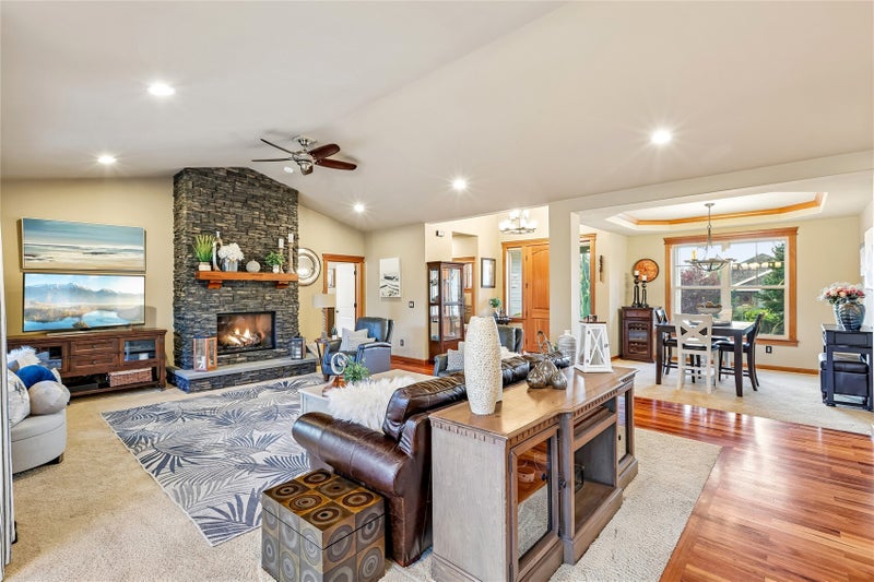 25 Zermatt Court