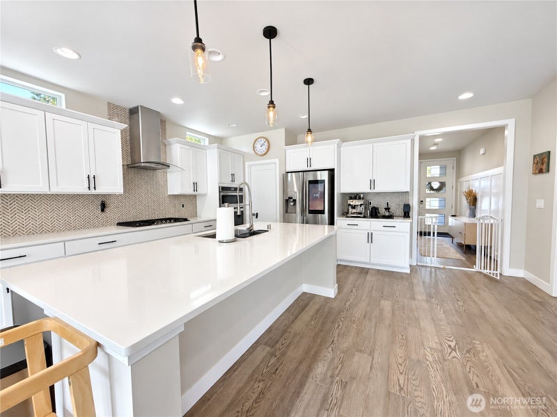 853 S 49th Street