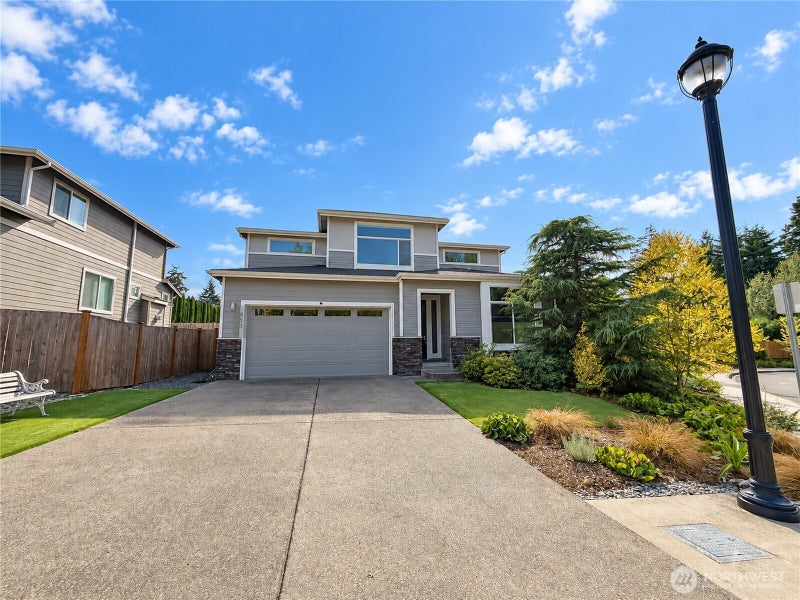 853 S 49th Street