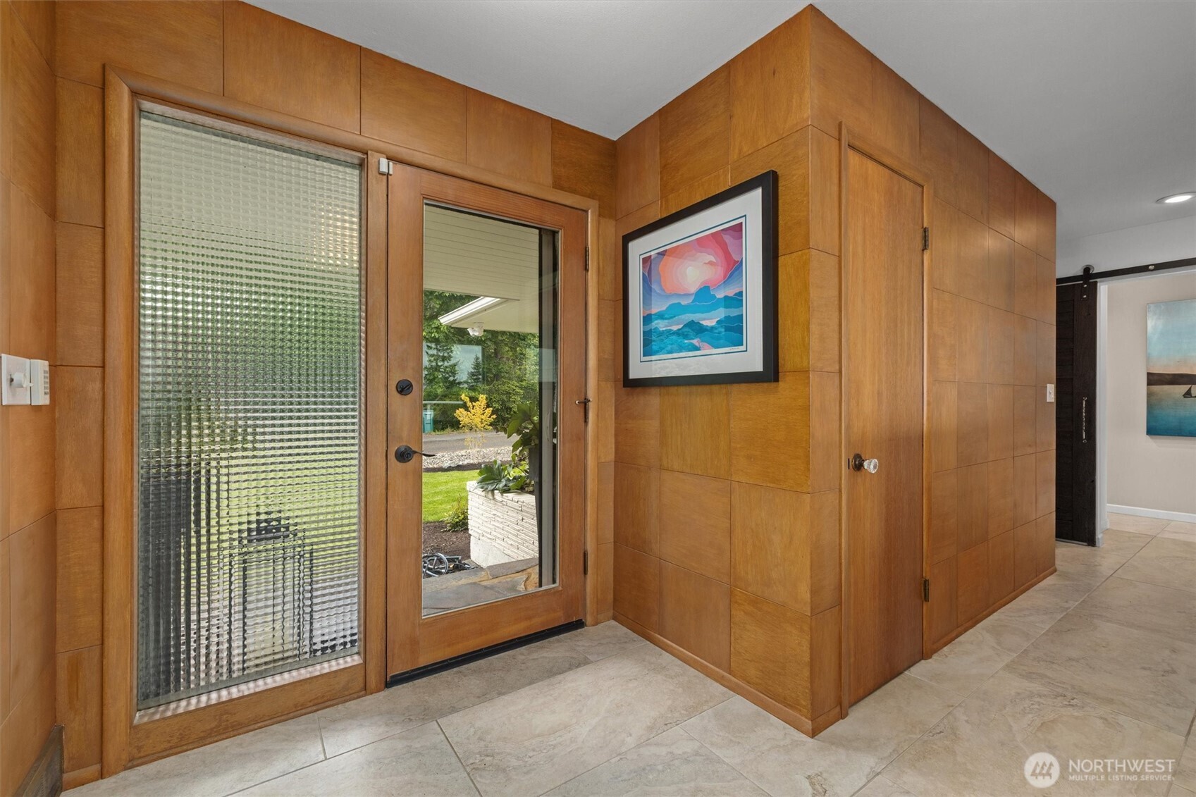 1505 E Horizon Drive