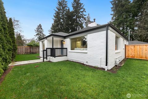 Photo of 2356 N 130th Street, Seattle, WA 98125 (MLS # 2469613)