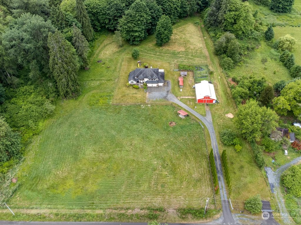Photo of 4032 195th Avenue SE, Snohomish, WA 98290 (MLS # 2129300)
