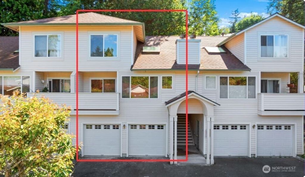 Photo of 8828 238th Street SW #D5, Edmonds, WA 98026 (MLS # 2394924)