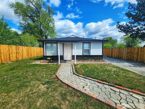 Photo of 3021 W Peninsula Dr, Moses Lake, WA 98837 (MLS # 2459980)