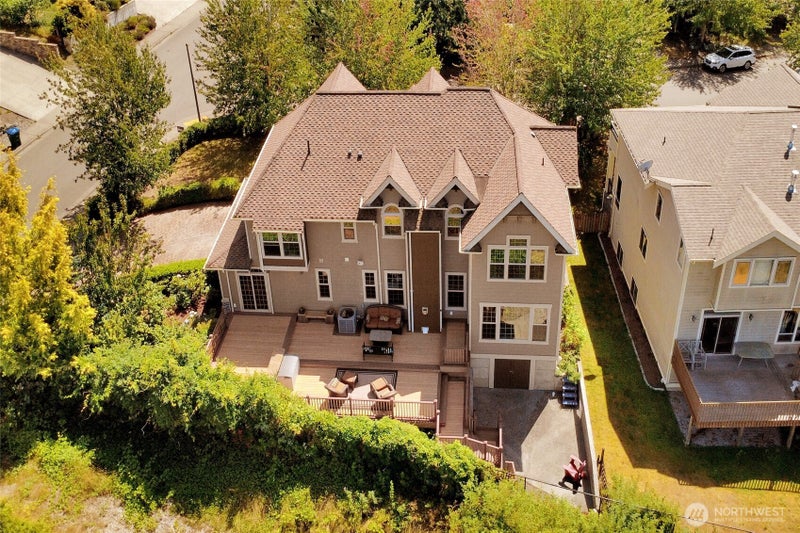 2719 Wildrose Court