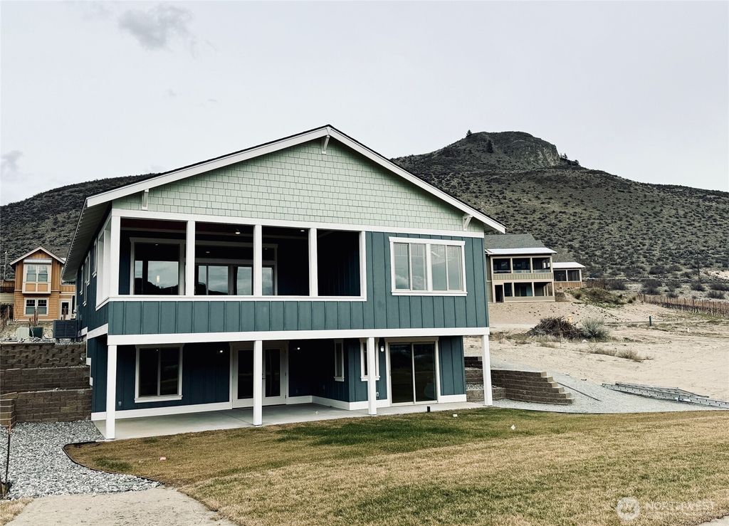 Photo of 211 Village Way, Oroville, WA 98844 (MLS # 2461327)