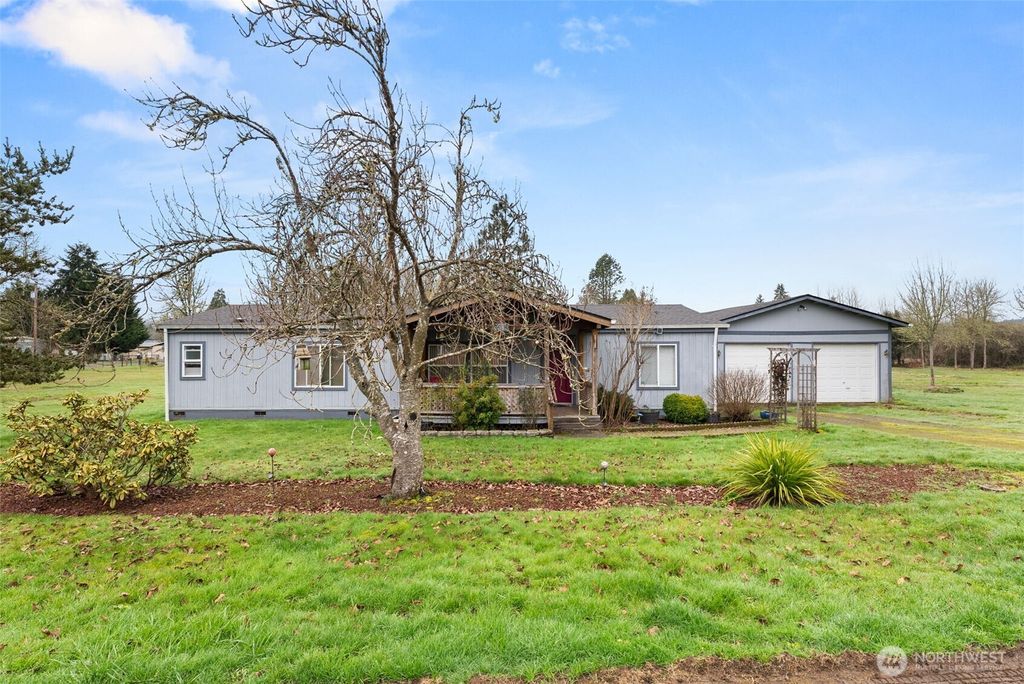 Photo of 516 D Street, Vader, WA 98593 (MLS # 2477739)