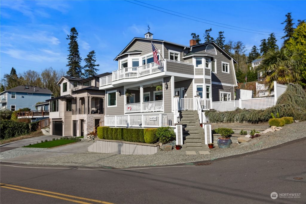 Photo of 26850 8th Avenue S, Des Moines, WA 98198 (MLS # 2217753)
