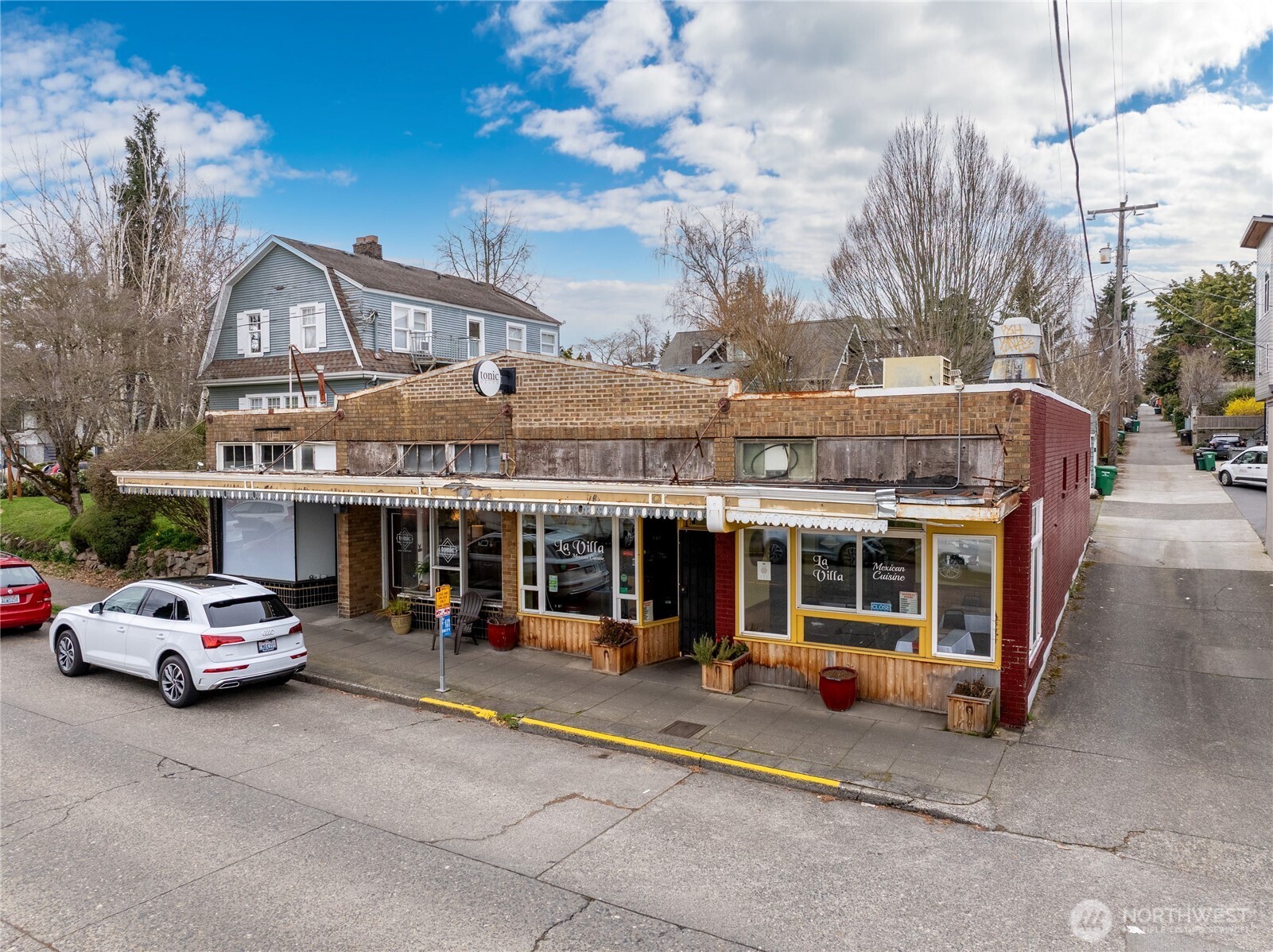 3404 NE 55th Street