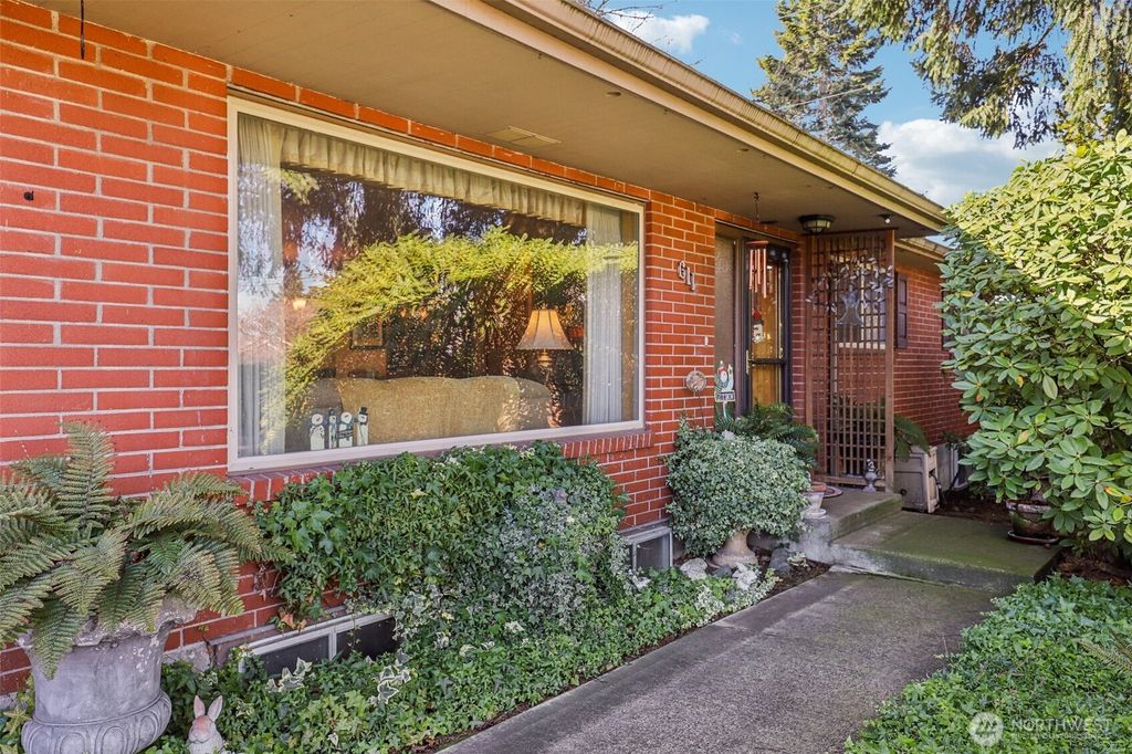 Photo of 6117 Idaho Street, Vancouver, WA 98661 (MLS # 2484441)