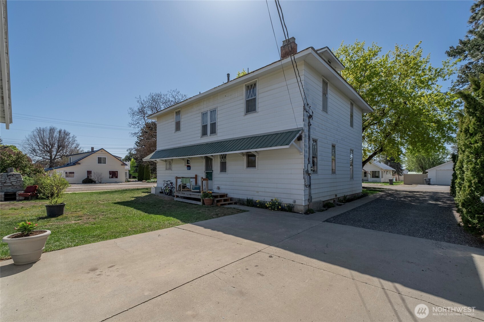 417 E Ash Street