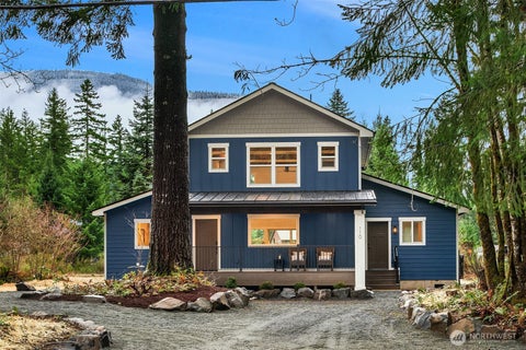Photo of 110 Mountain View Drive, Packwood, WA 98361 (MLS # 2545778)