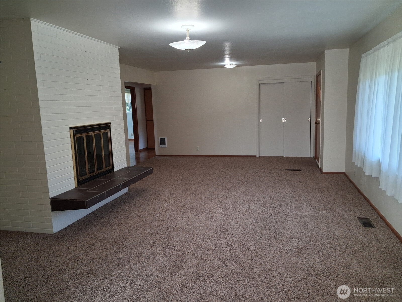 2568 Jackson Highway