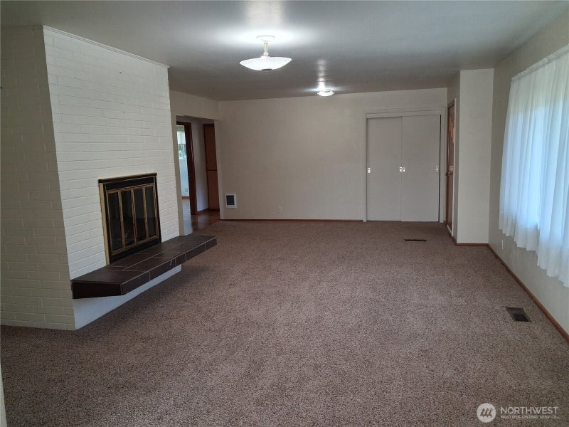 2568 Jackson Highway