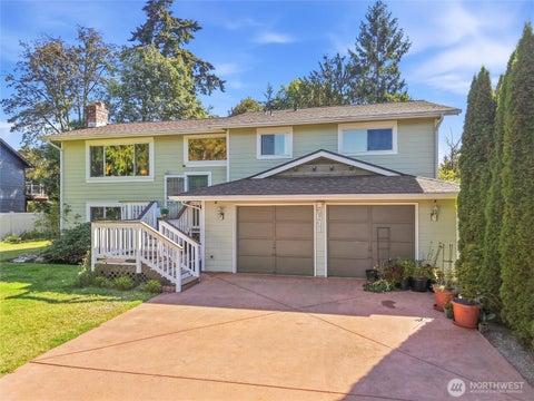 Photo of 4641 S 289th Place, Auburn, WA 98001 (MLS # 2584277)