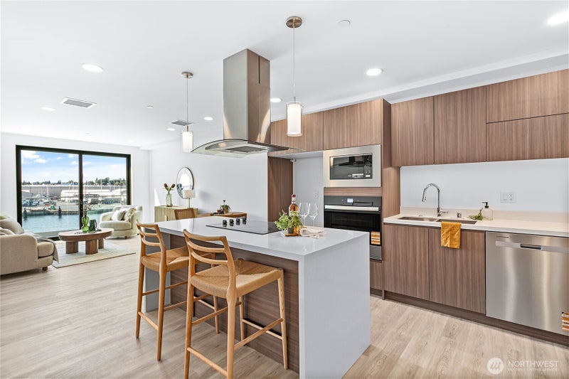 1019 Granary Avenue 402