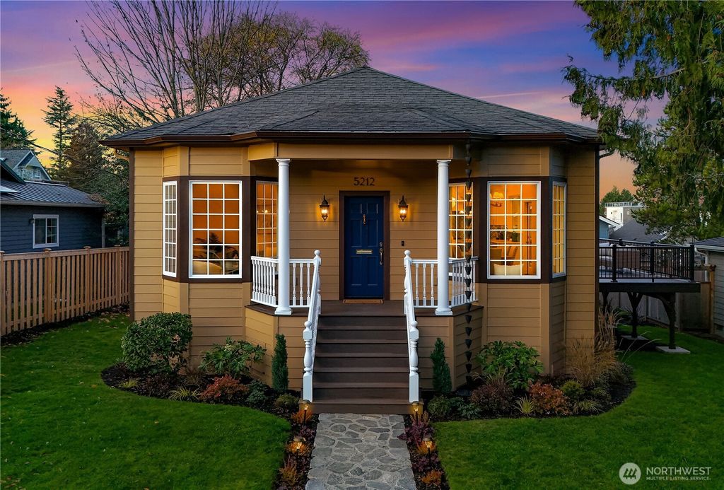 Photo of 5212 S Mayflower Street, Seattle, WA 98118 (MLS # 2483707)