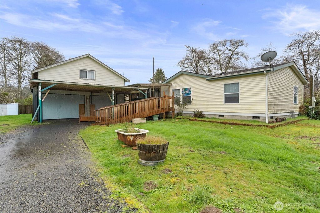 Photo of 1612 2nd Avenue, Grayland, WA 98547 (MLS # 2494954)
