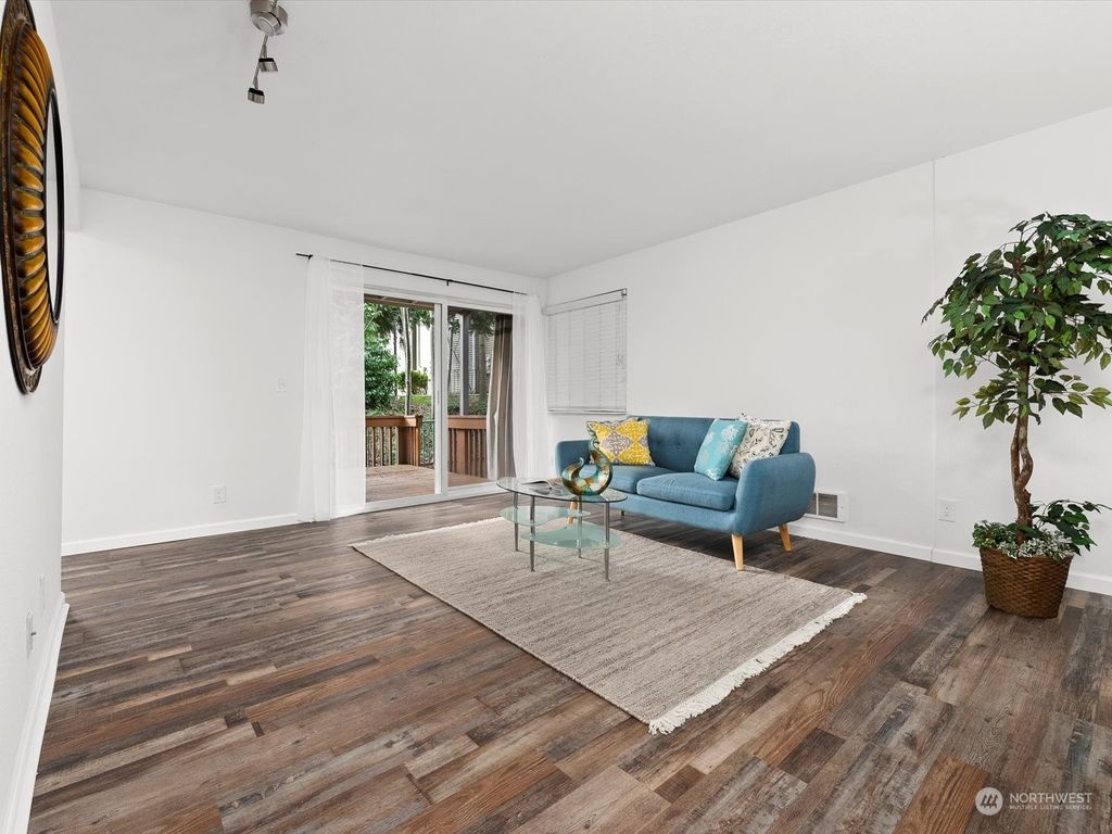 Photo of 17211 NE 45th Street #81, Redmond, WA 98052 (MLS # 2039198)