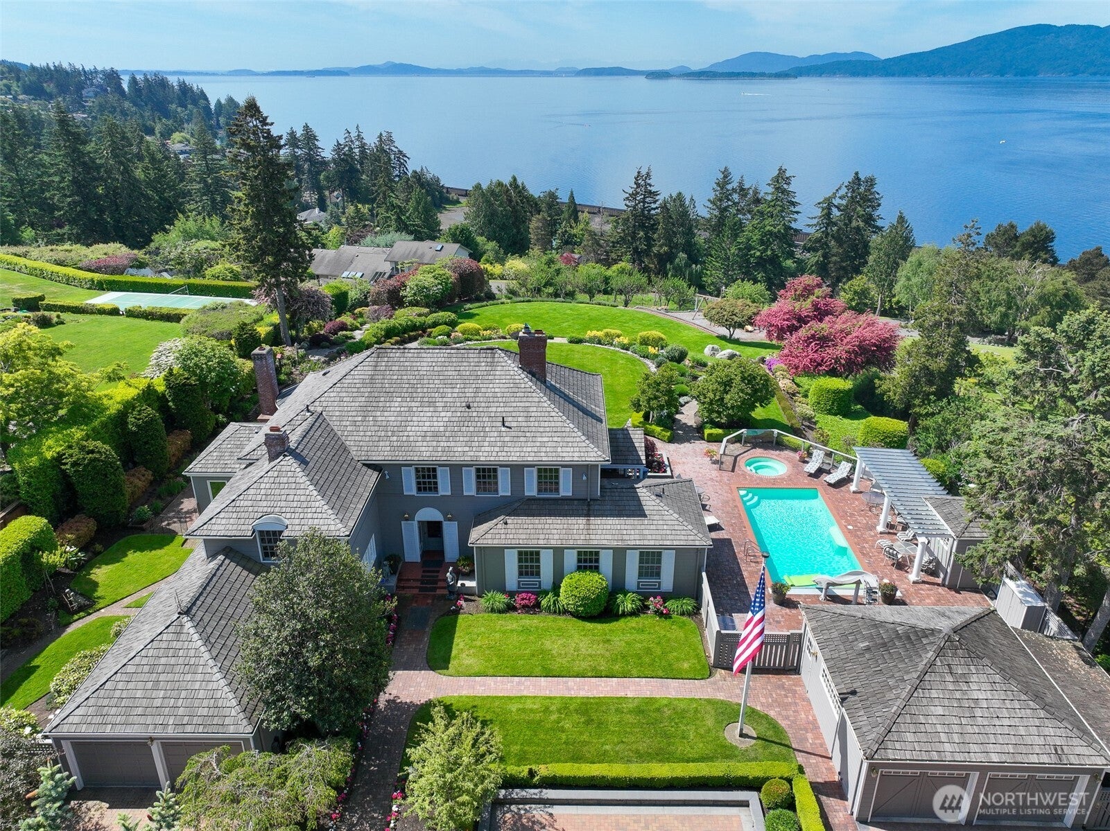 359 Bayside Road