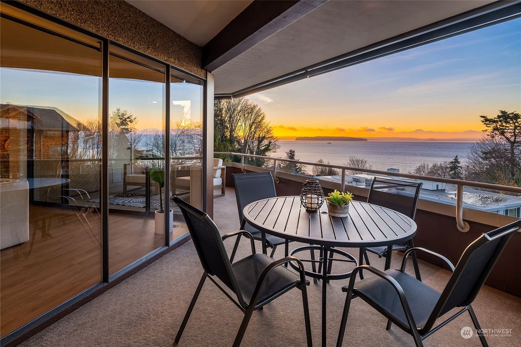 Photo of 7019 47th Avenue SW #8, Seattle, WA 98136 (MLS # 2314682)