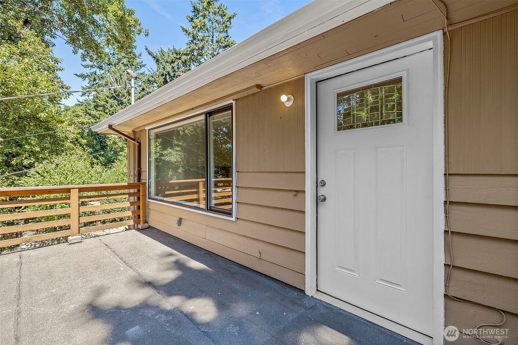 Photo of 12818 8TH Avenue S, Burien, WA 98168 (MLS # 2408958)