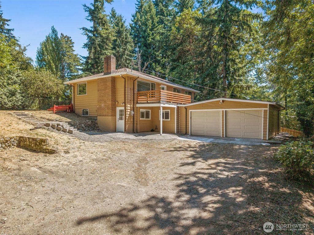 Photo of 12818 8TH Avenue S, Burien, WA 98168 (MLS # 2408958)