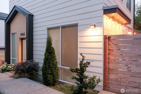 Photo of 1916 18th Avenue S #B, Seattle, WA 98144 (MLS # 2557195)