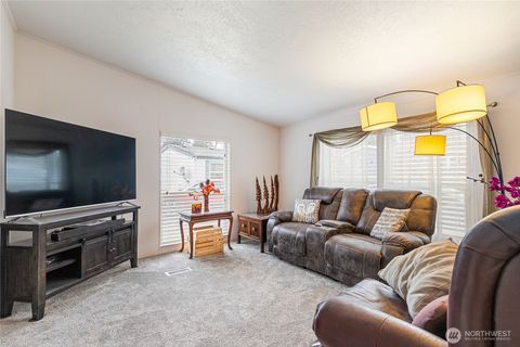 2350 Douglas Road 17 Ferndale WA 98248