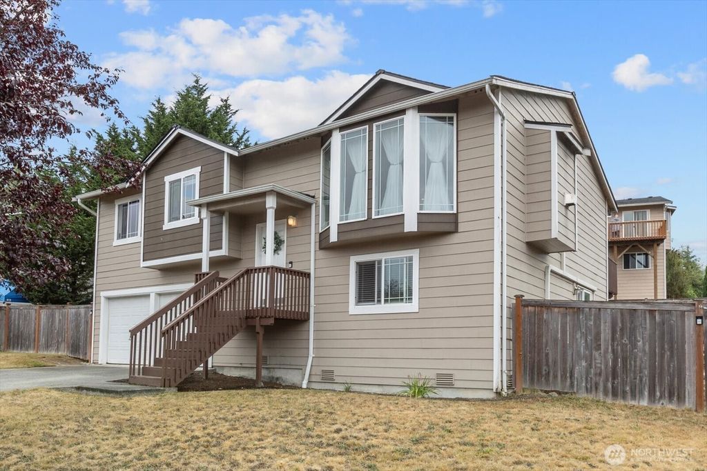 Photo of 17421 73rd Avenue NE, Arlington, WA 98223 (MLS # 2418900)