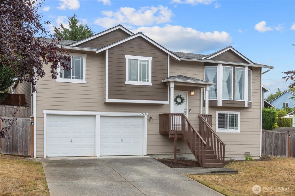 Photo of 17421 73rd Avenue NE, Arlington, WA 98223 (MLS # 2418900)