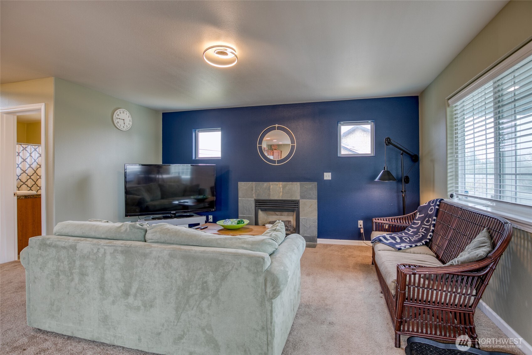 476 Trustee Street SW