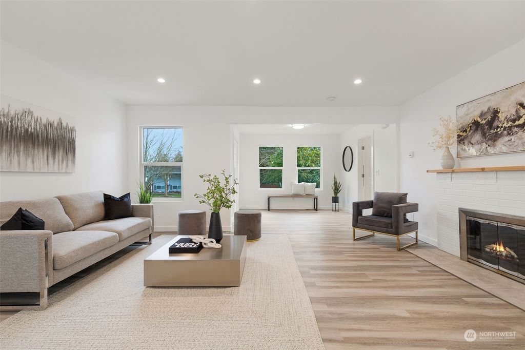 Photo of 22104 39th Avenue W, Mountlake Terrace, WA 98043 (MLS # 2031728)