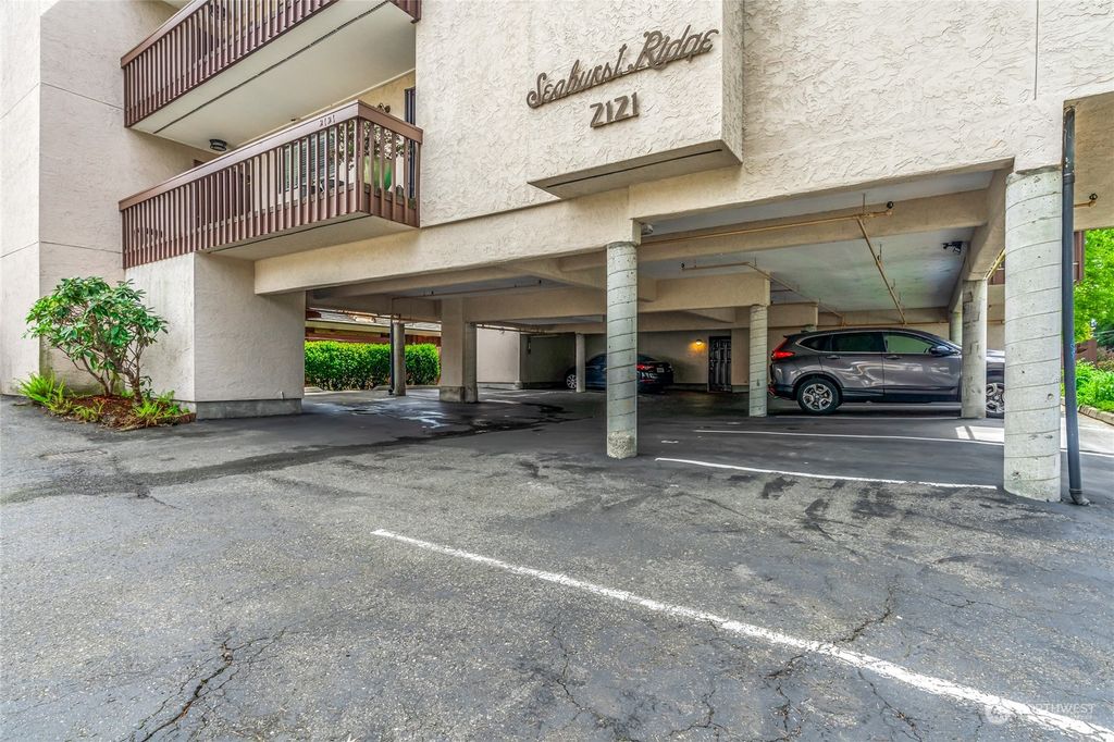 Photo of 2121 SW 152nd Street #101, Burien, WA 98166 (MLS # 2060680)