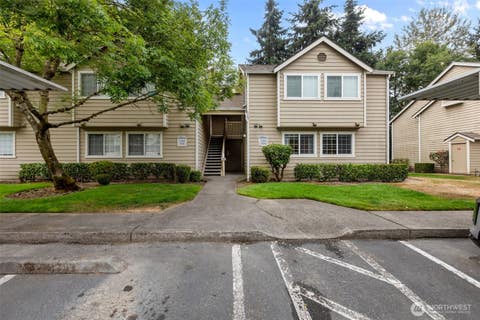 Photo of 1843 S 286th Lane #T104, Federal Way, WA 98003 (MLS # 2571042)