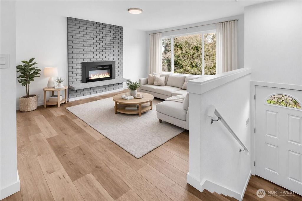 Photo of 28769 53rd Avenue S, Auburn, WA 98001 (MLS # 2504902)