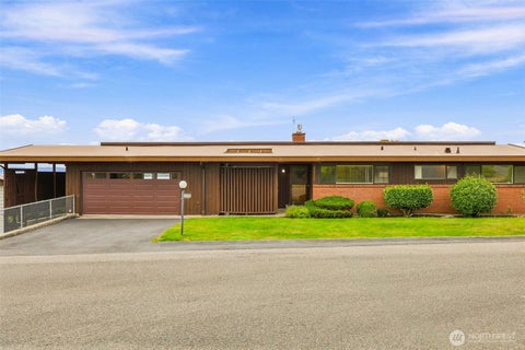 Photo of 22545 10th Avenue S, Des Moines, WA 98198 (MLS # 2585140)