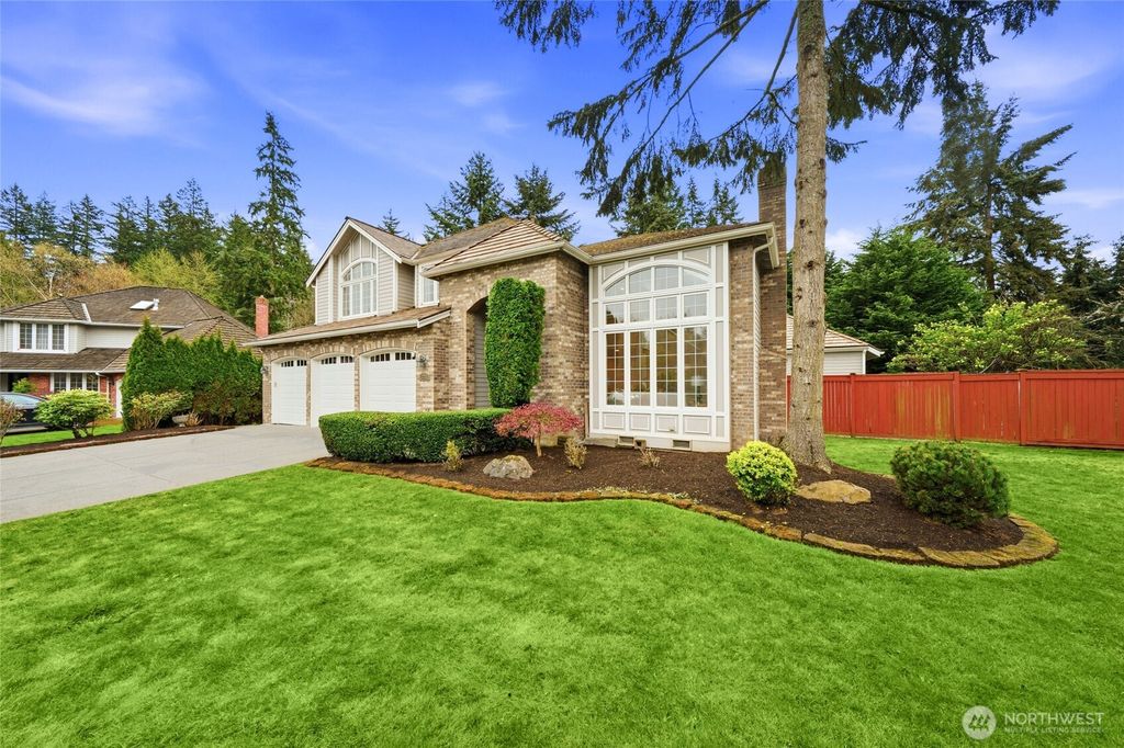 Photo of 15634 27th Drive SE, Mill Creek, WA 98012 (MLS # 2506907)